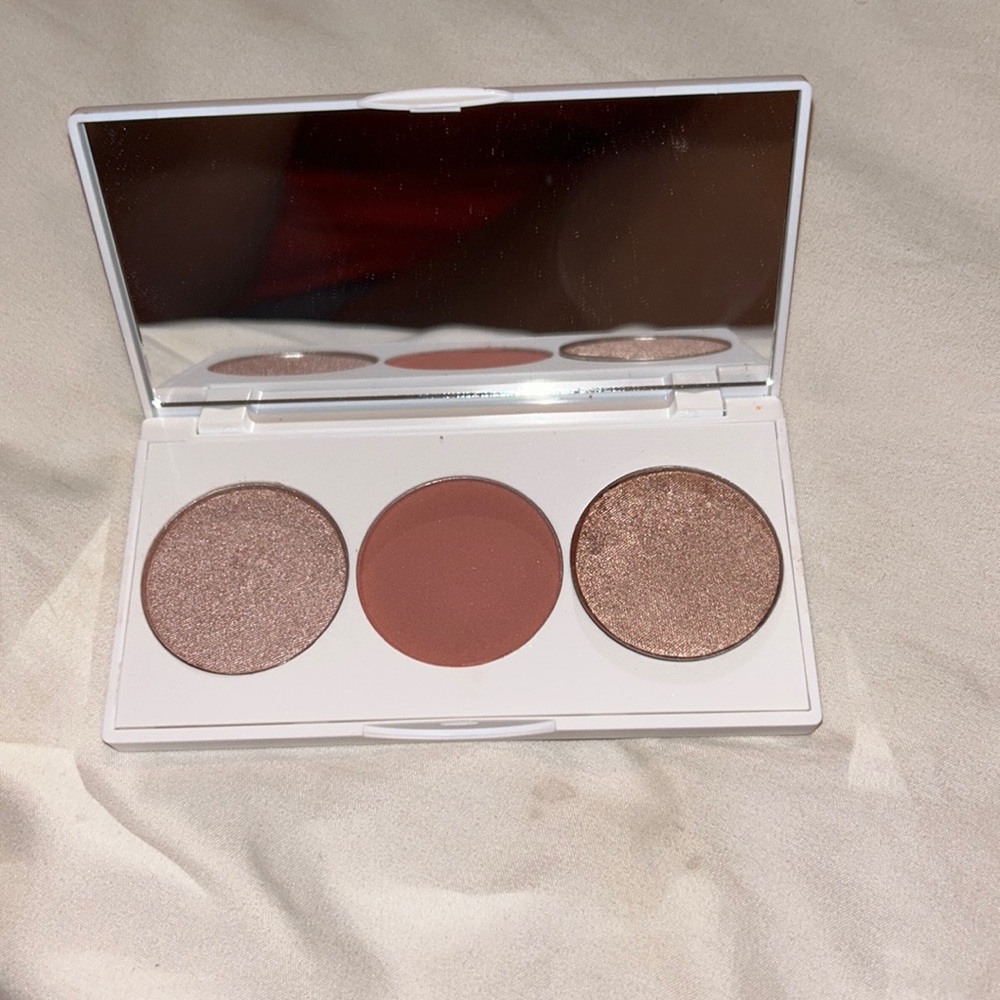 OFRA Madison Miller Eyeshadow Palette NEVER USED